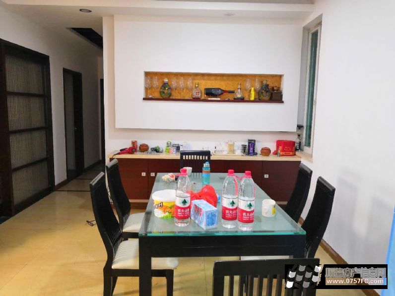 海琴湾 独家代理 送小车位大良二手房 顺德二手