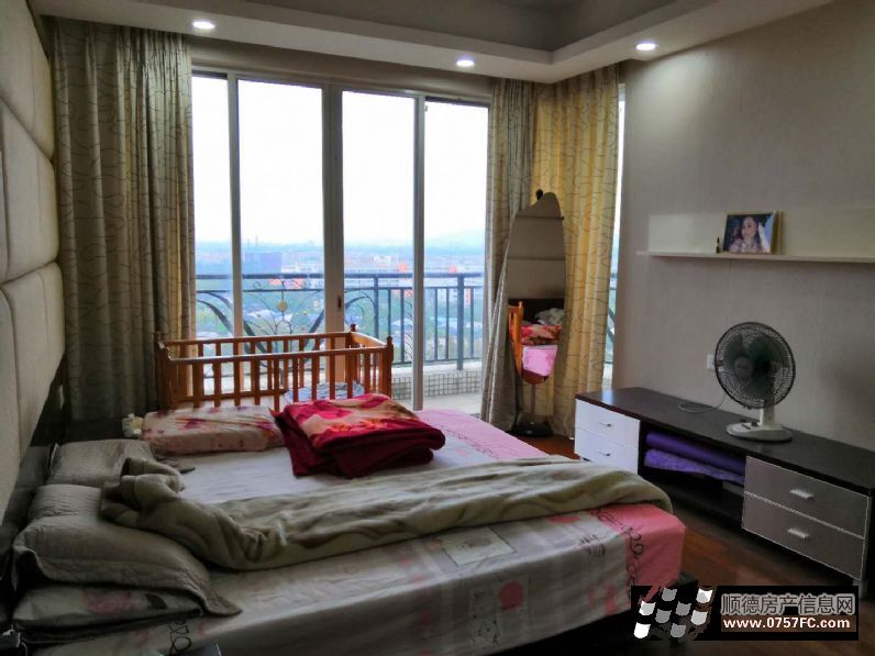 海琴湾 独家代理 送小车位大良二手房 顺德二手